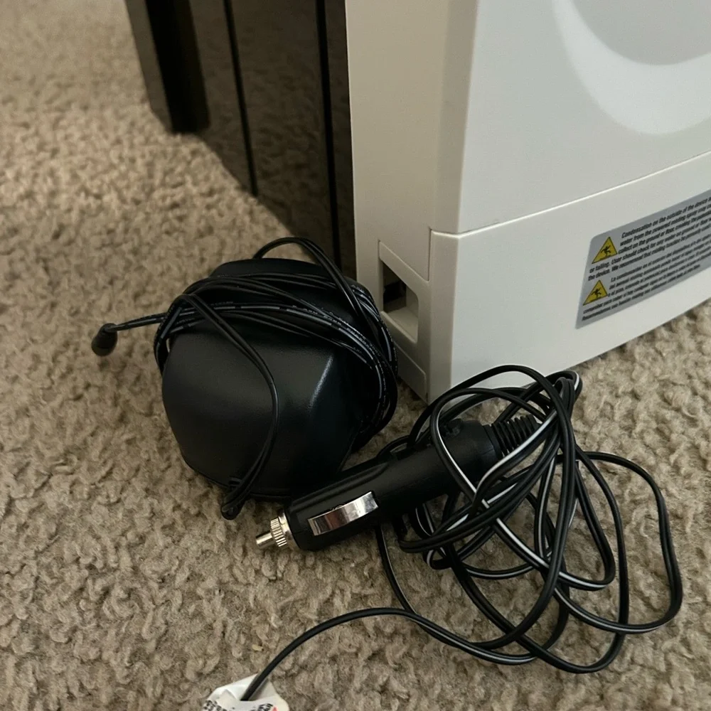New Gray Portable Personal Air Conditioner with Rechargeable Powerful Features - Picture 5 of 8